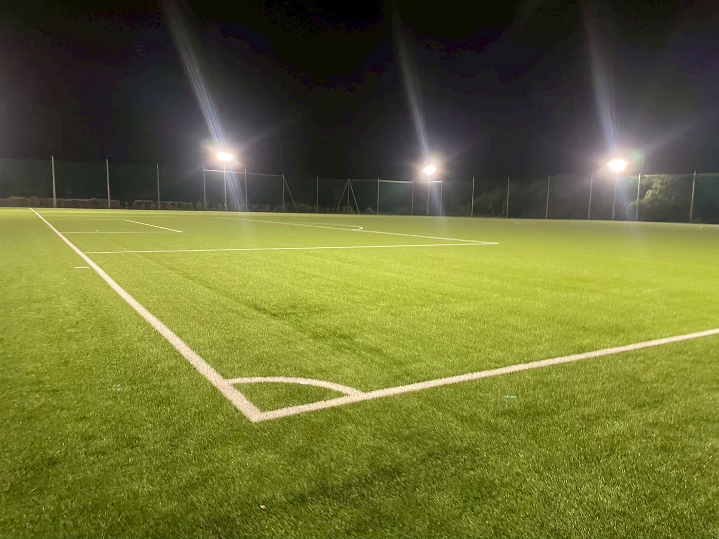 サッカー場改修工事　石川県　某高校